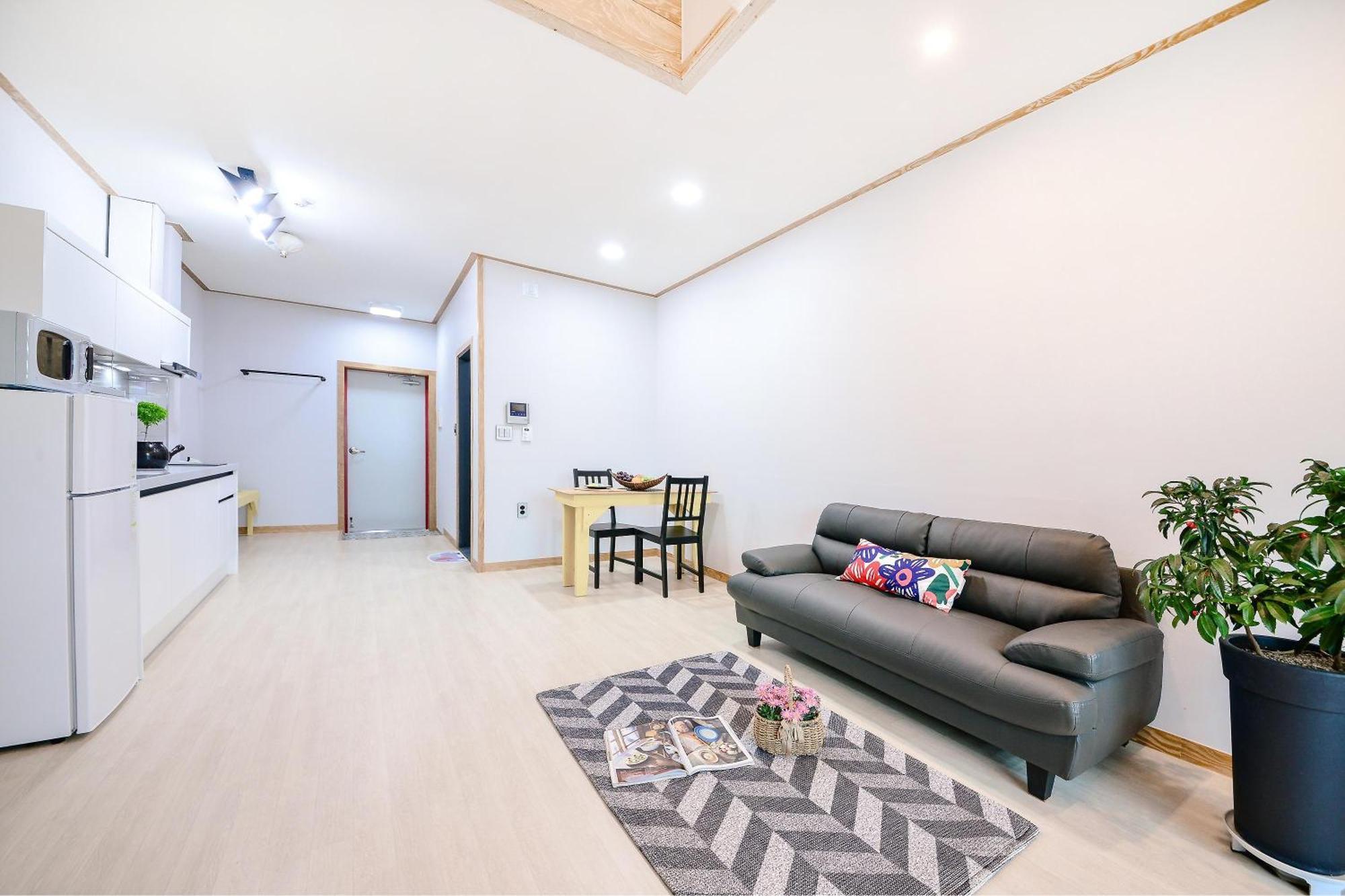 Gangneung Raon Pension Room photo